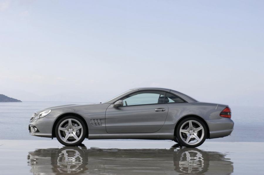  Mercedes-Benz SL-Class 2009 года  (фото 23 из 234)